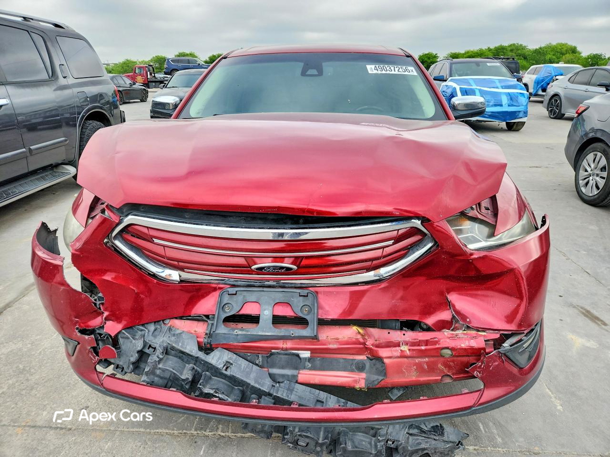 Ford Taurus 2015