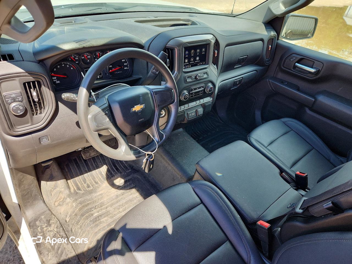 Chevrolet Silverado 2023