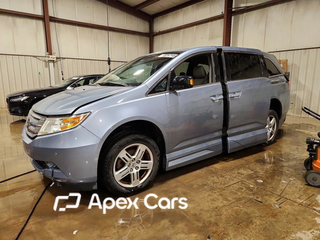 Honda Odyssey 2012 - Image 1 of 15