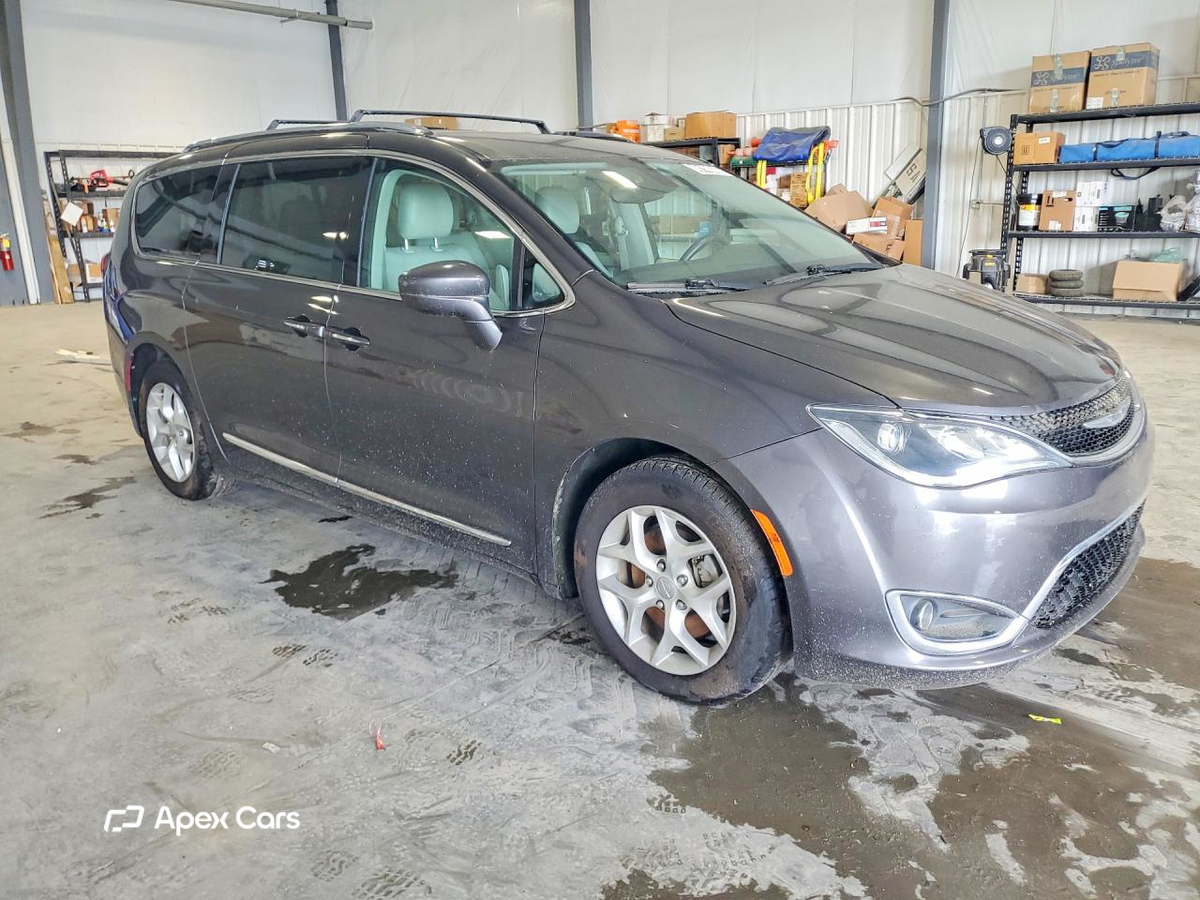 Chrysler Pacifica 2018