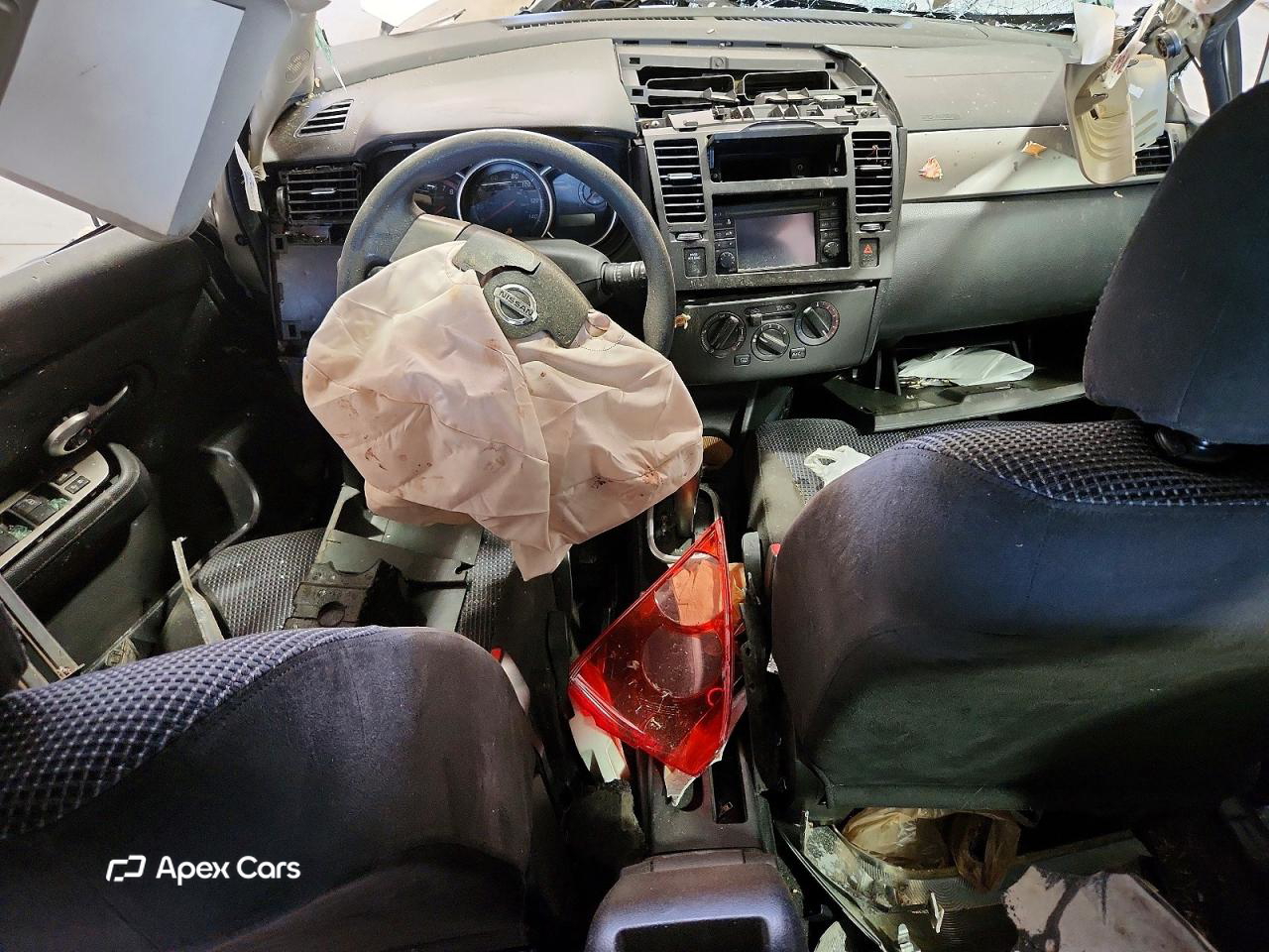 Nissan Versa 2011