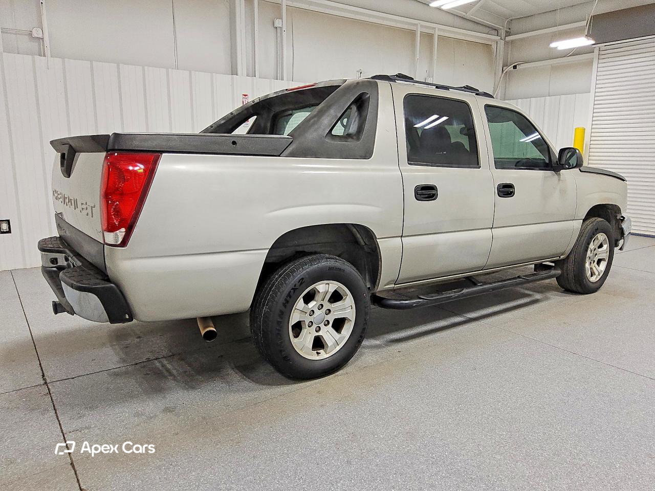 Chevrolet Avalanche 2004