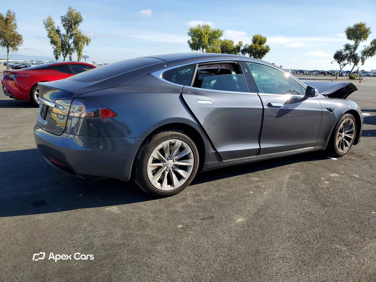 Tesla Model S 2017