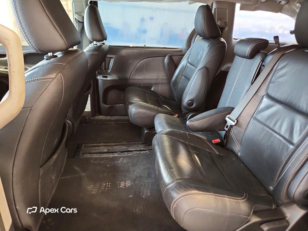 Toyota Sienna 2017