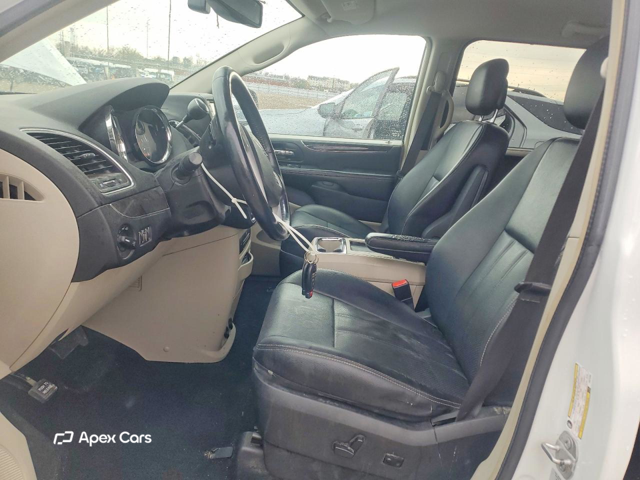Chrysler Voyager 2015