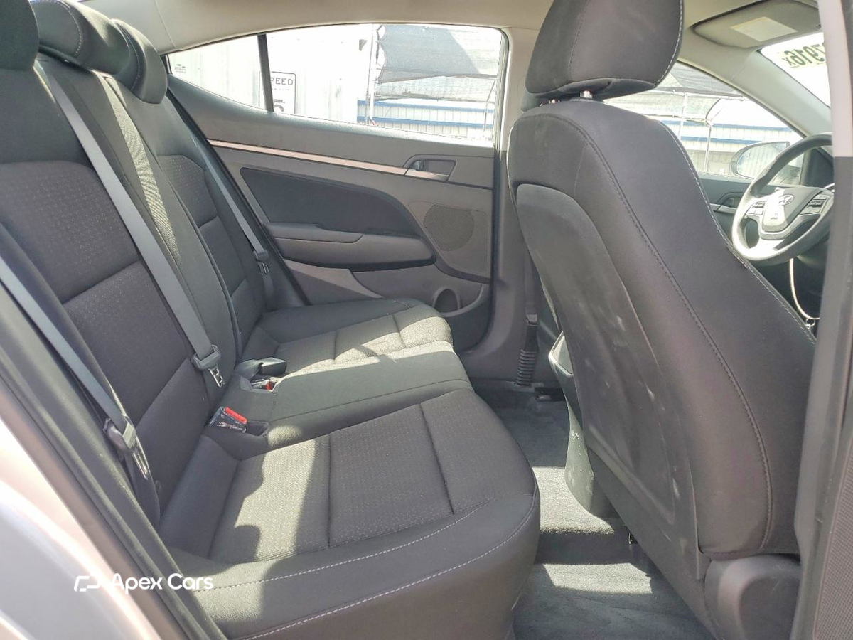Hyundai Elantra 2018