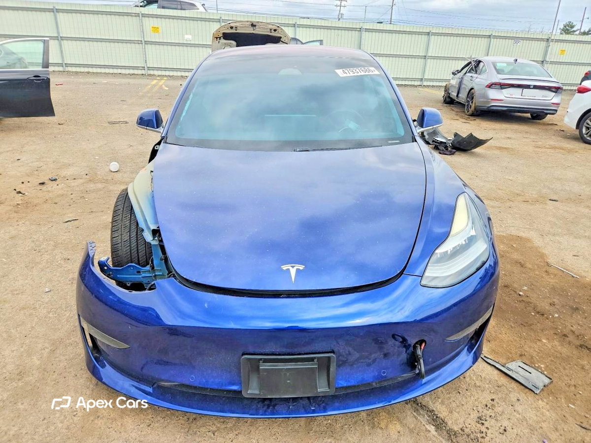 Tesla Model 3 2017