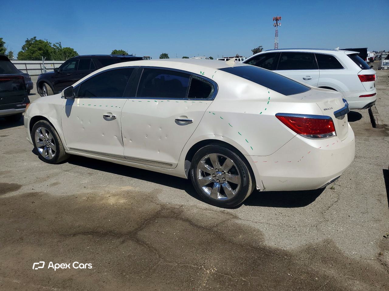 Buick LaCrosse 2011