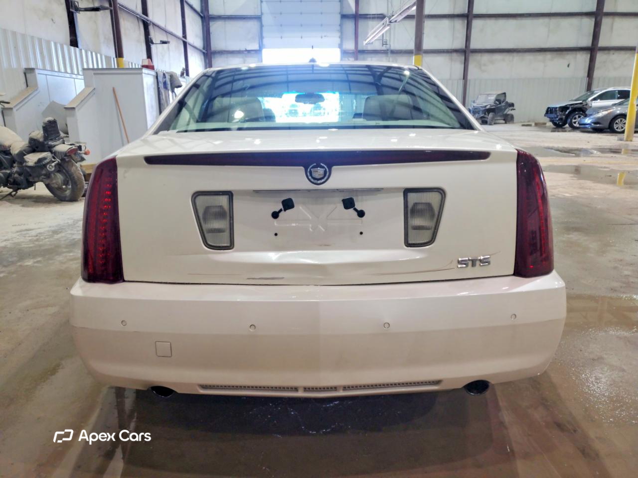 Cadillac STS 2005