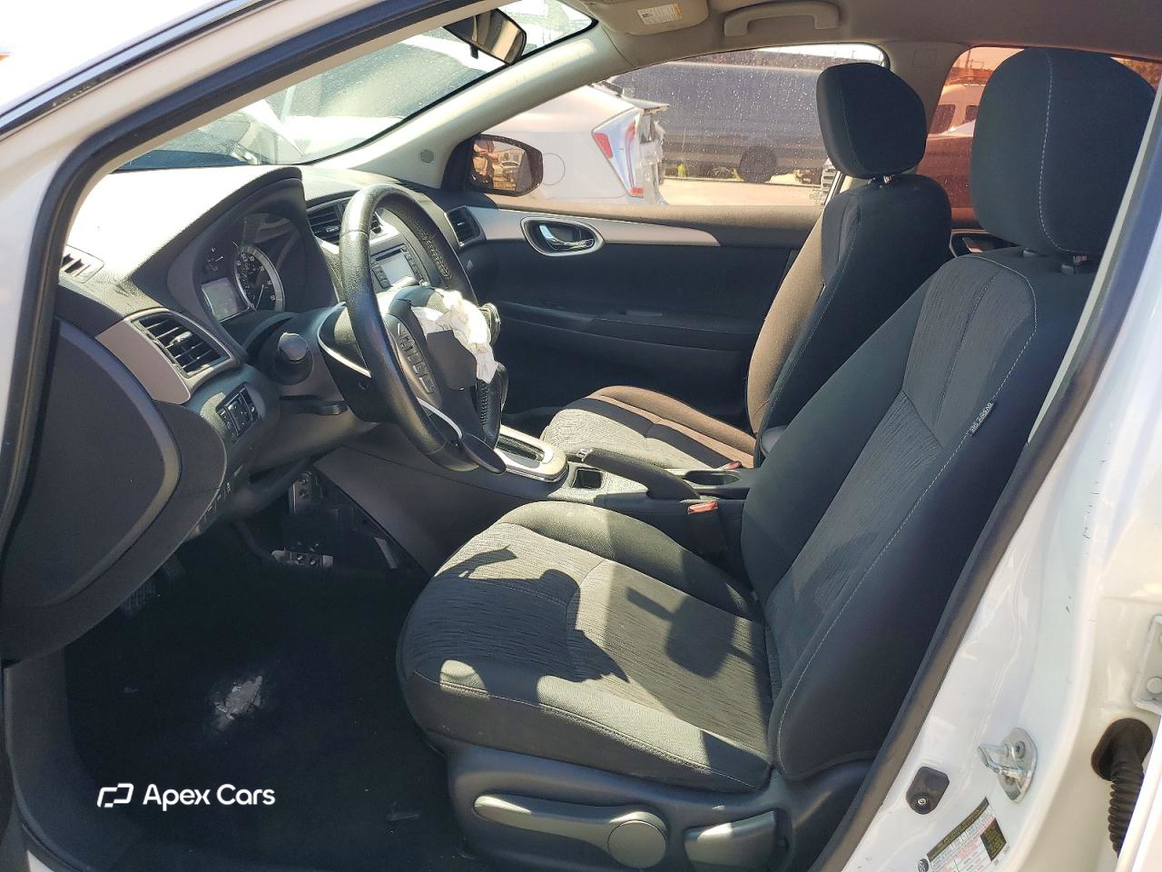 Nissan Sentra 2015