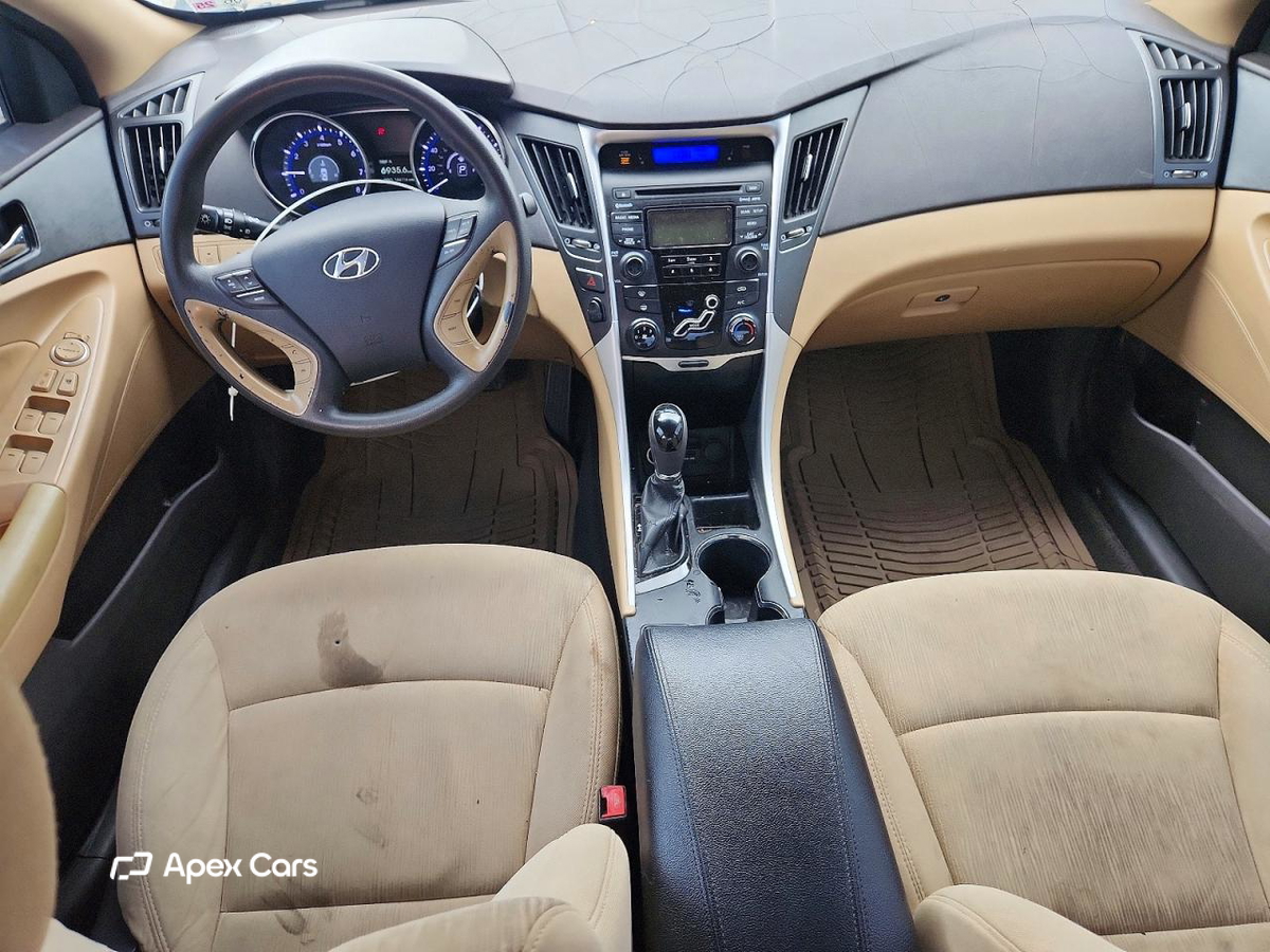Hyundai Sonata 2013