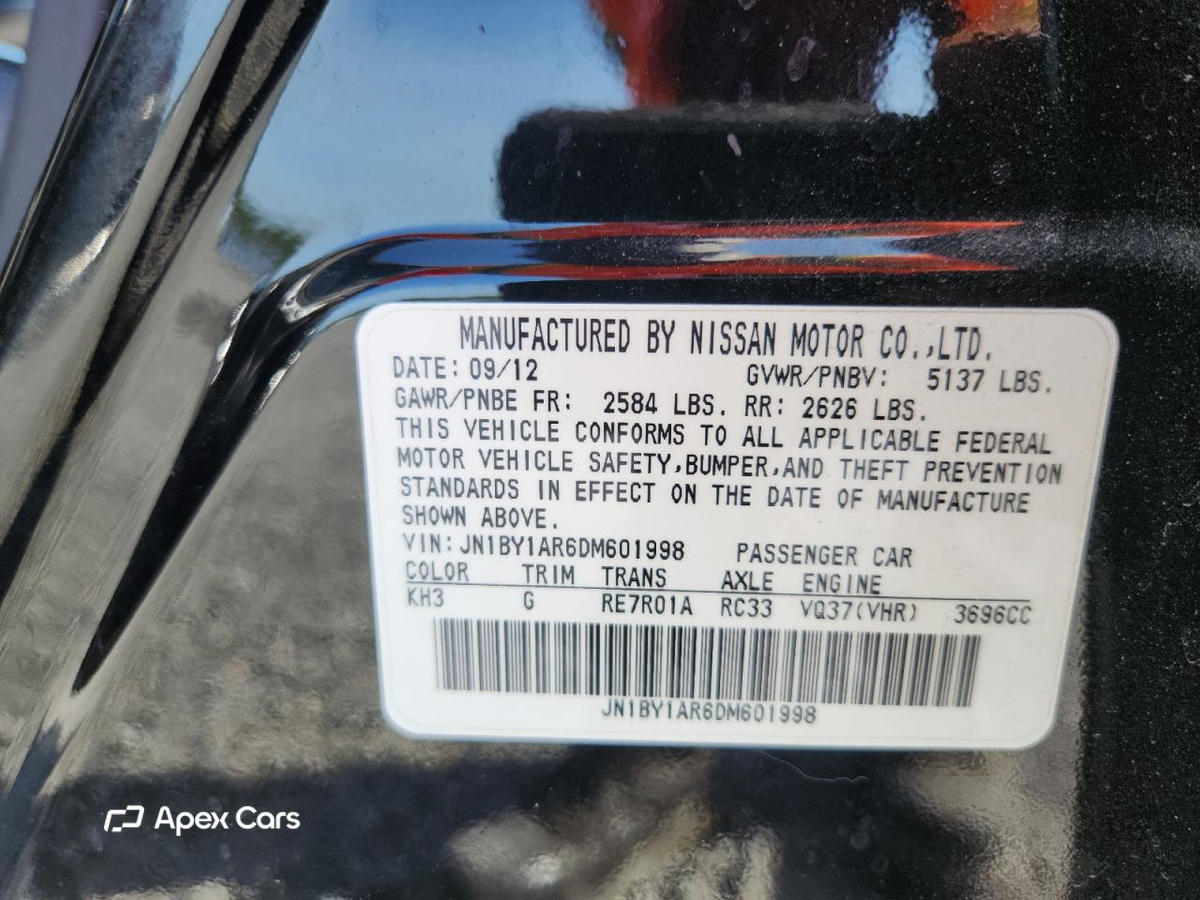 Infiniti M 2013