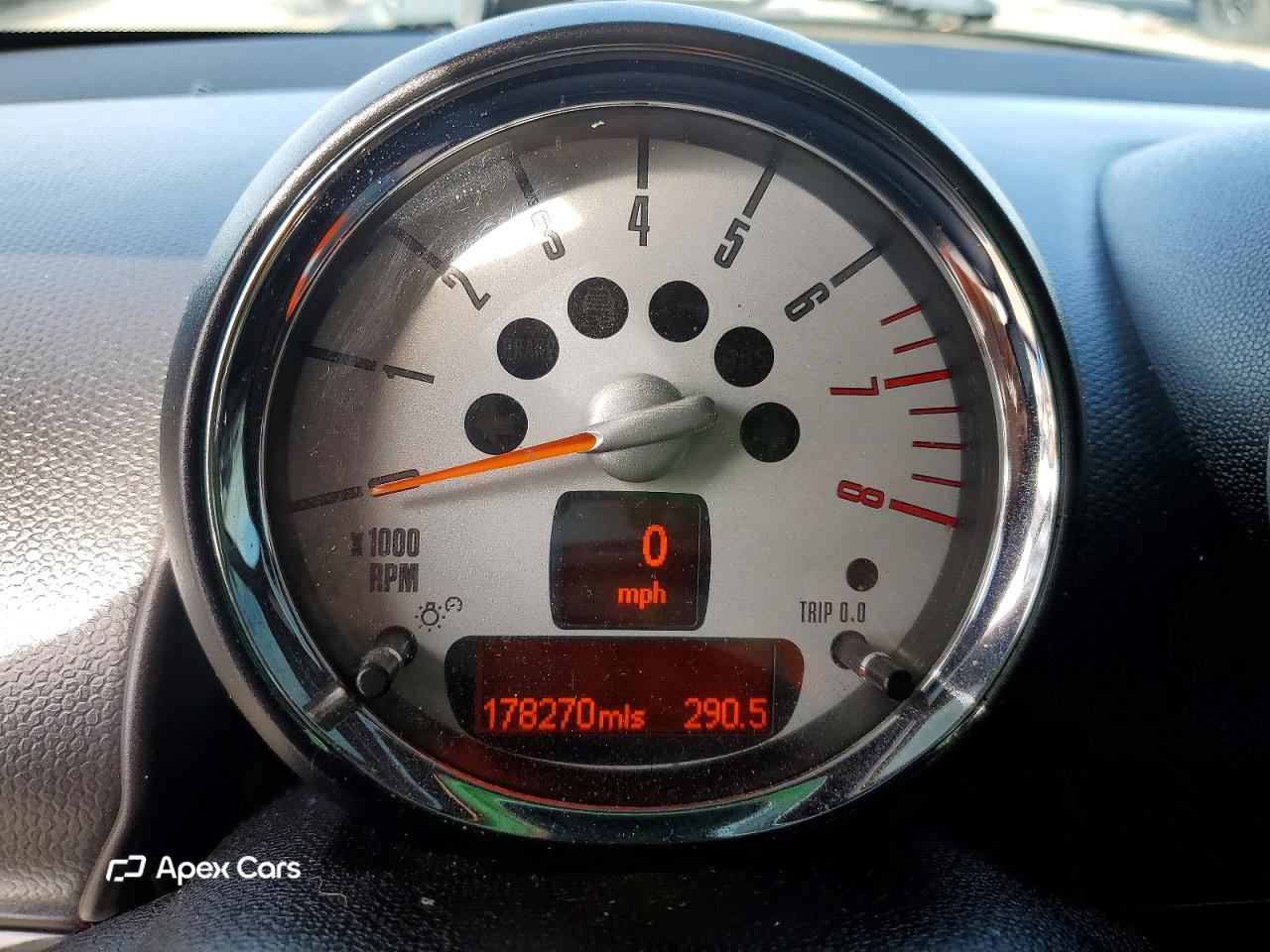 MINI Cooper 2012