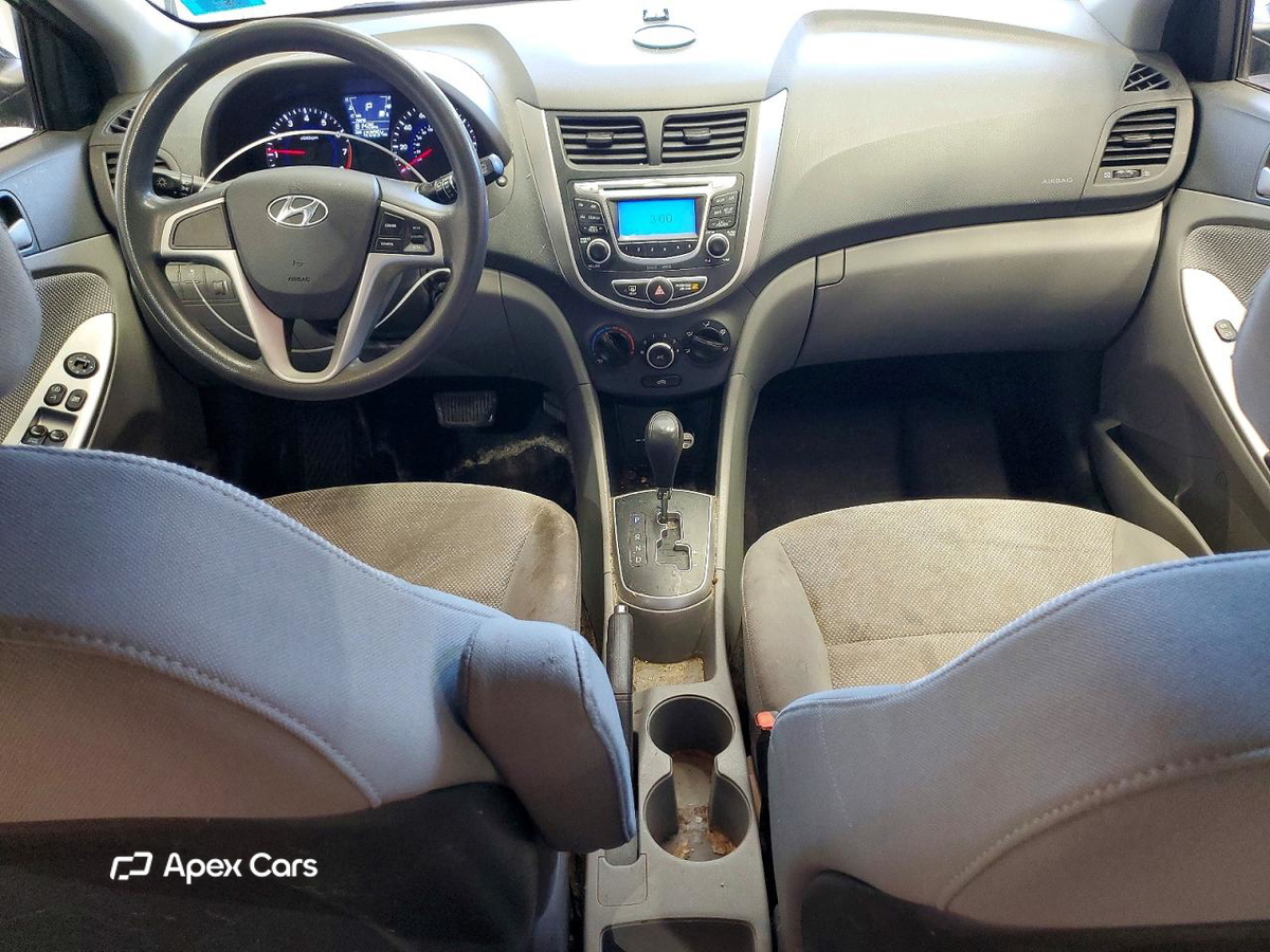 Hyundai Accent 2013