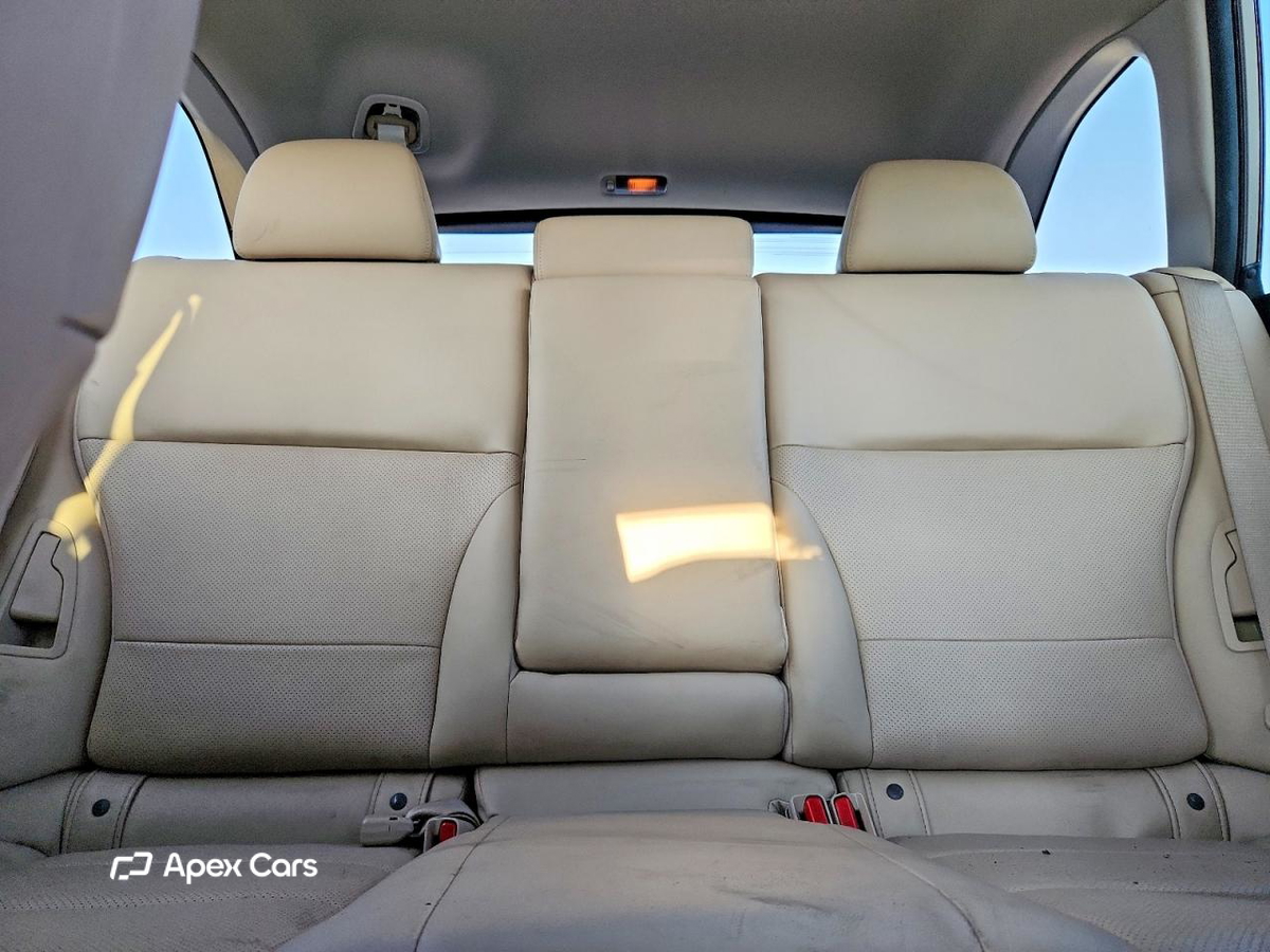 Subaru Outback 2015