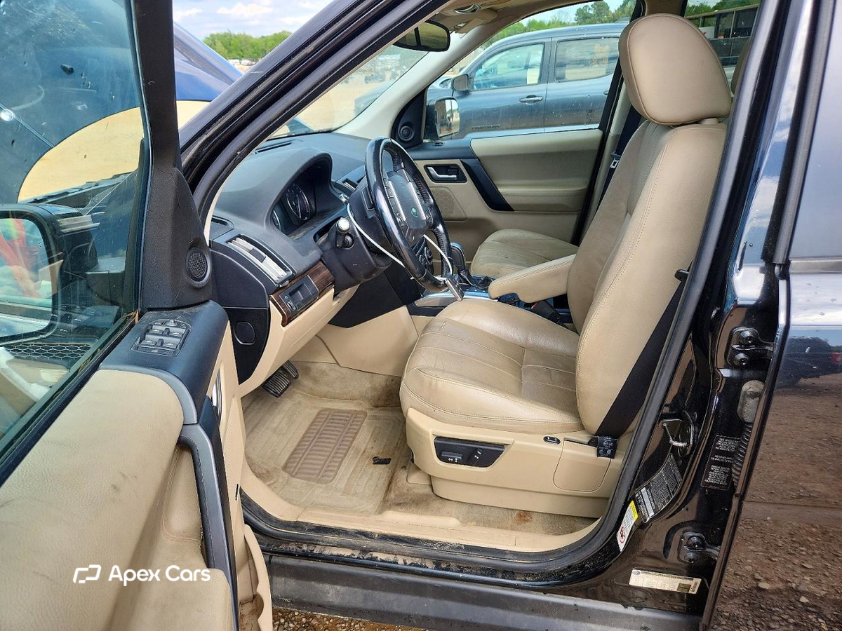 Land Rover LR2 2014