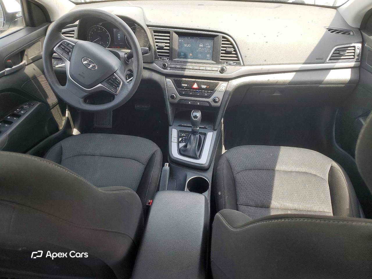 Hyundai Elantra 2018