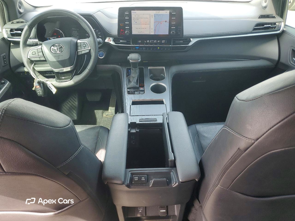 Toyota Sienna 2023