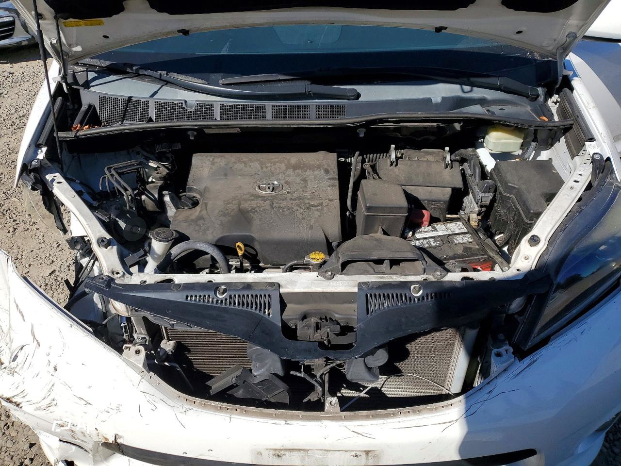 Toyota Sienna 2016