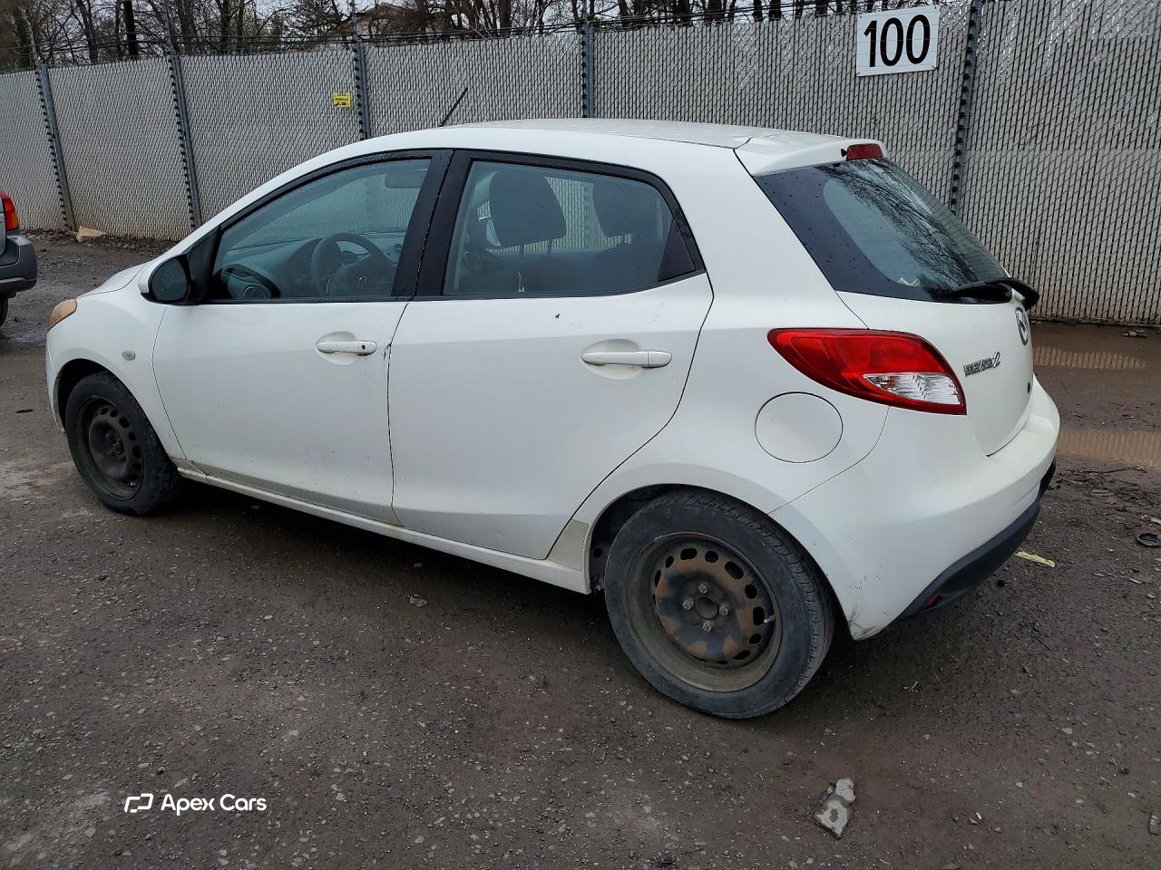 Mazda 2 2014