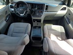 Toyota Sienna 2015
