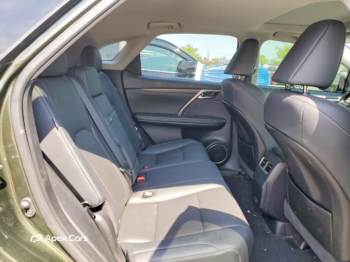 Lexus RX 2021