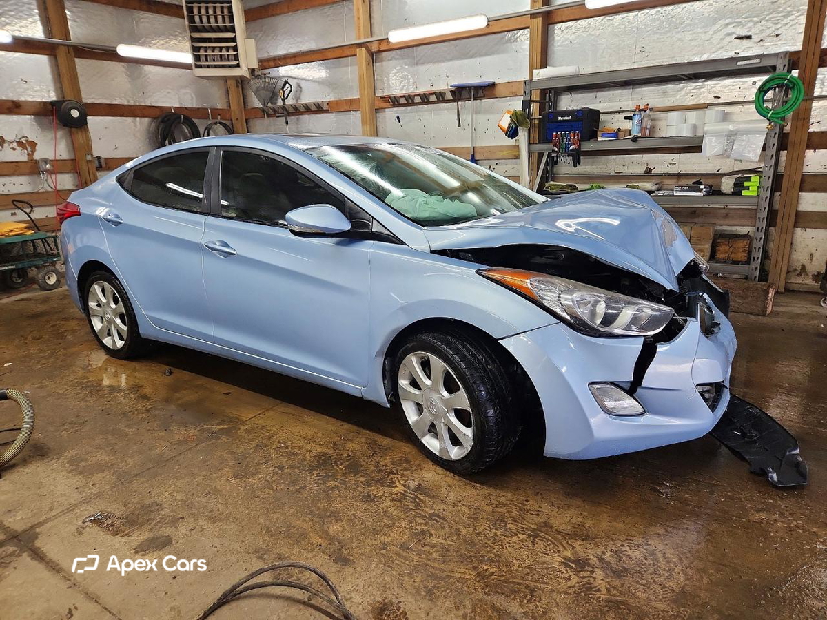 Hyundai Elantra 2011