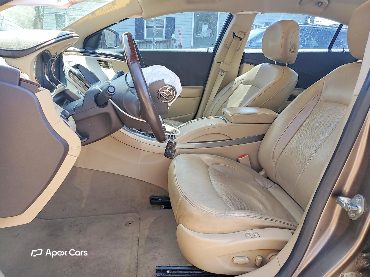 Buick LaCrosse 2011