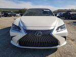 Lexus ES 2019