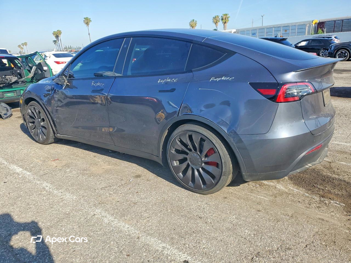 Tesla Model Y 2023