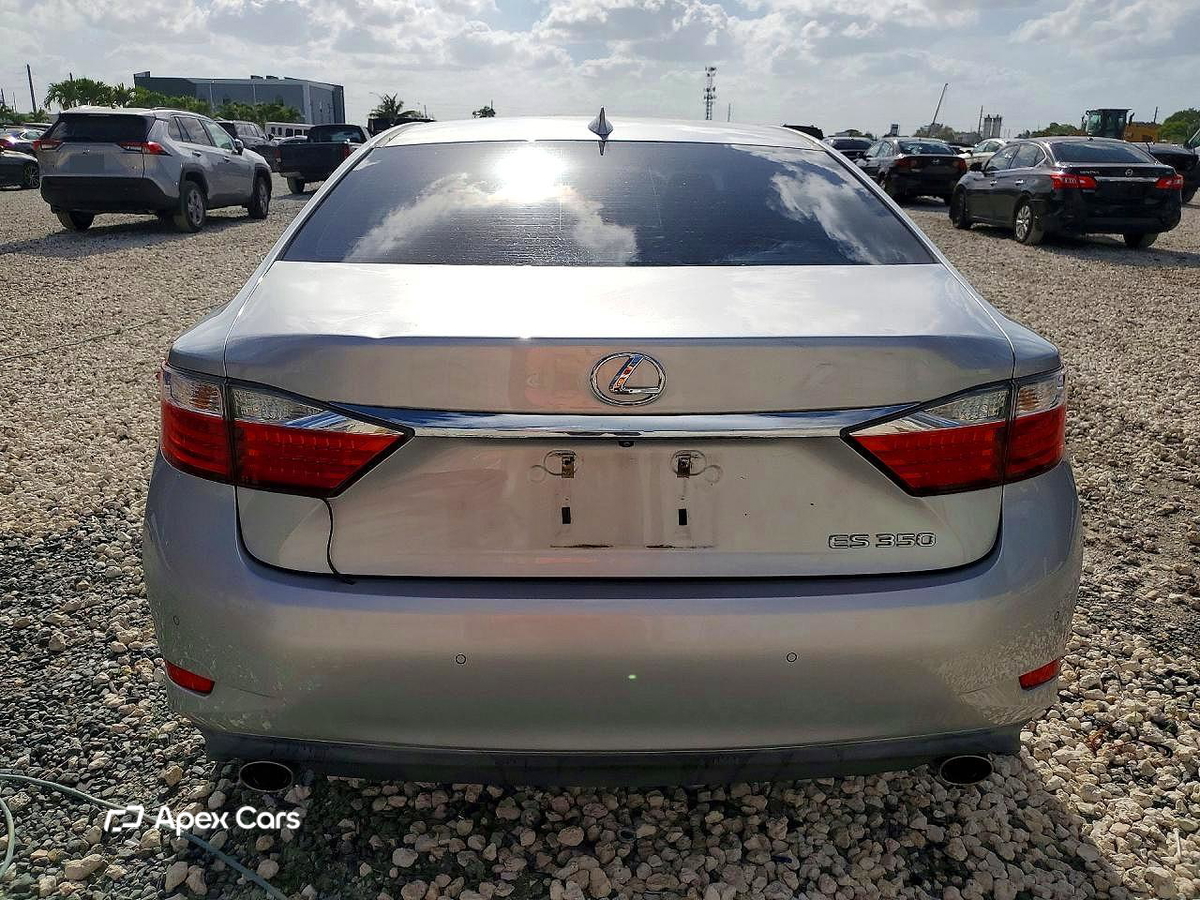 Lexus ES 2015