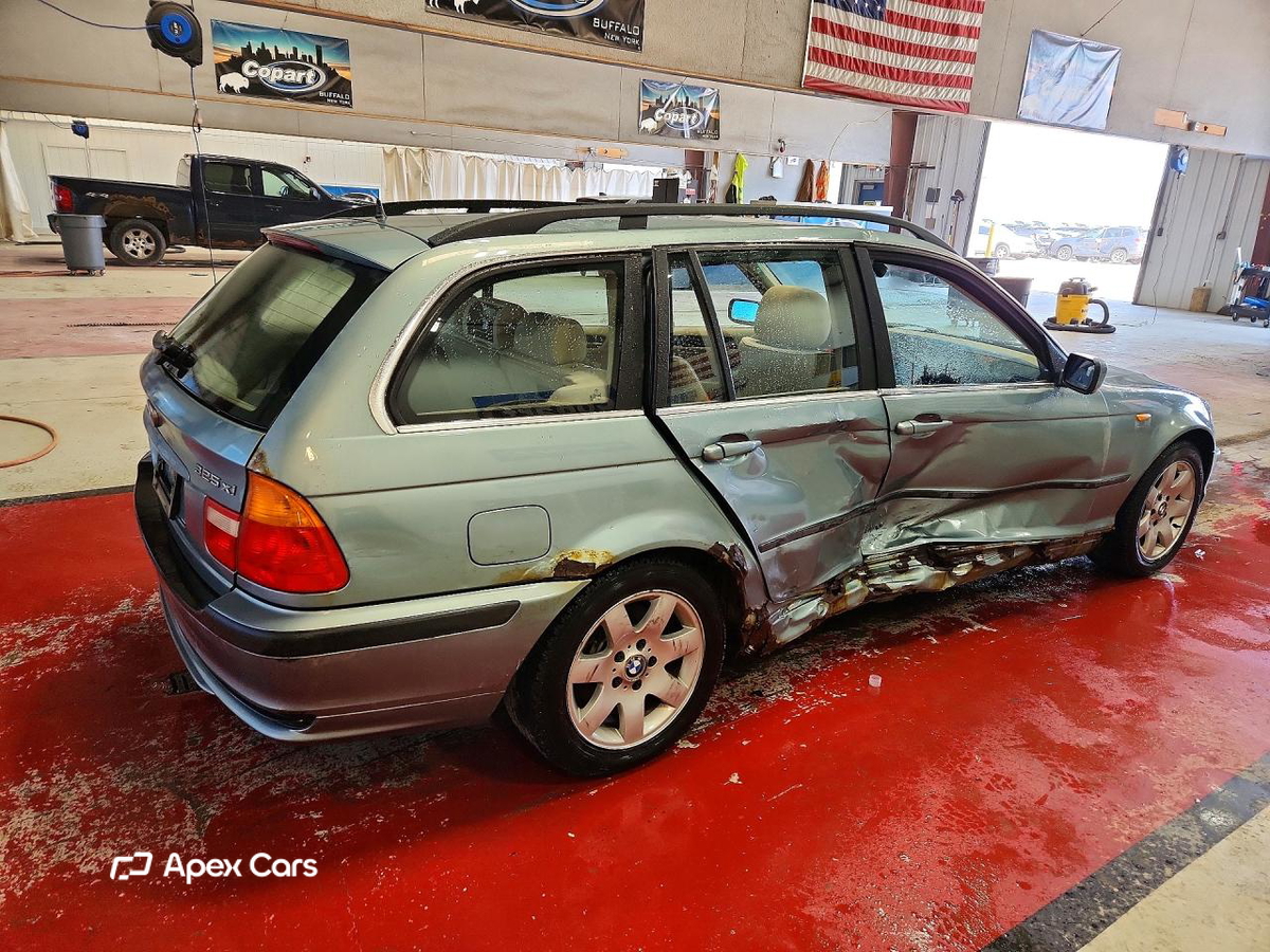 BMW Series 3 2004
