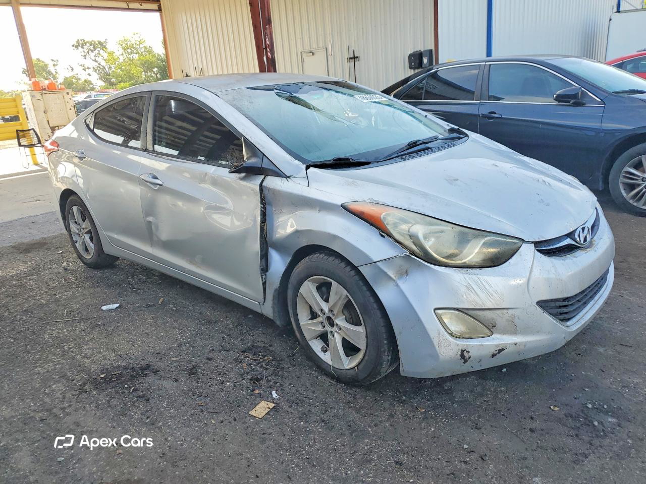Hyundai Elantra 2012