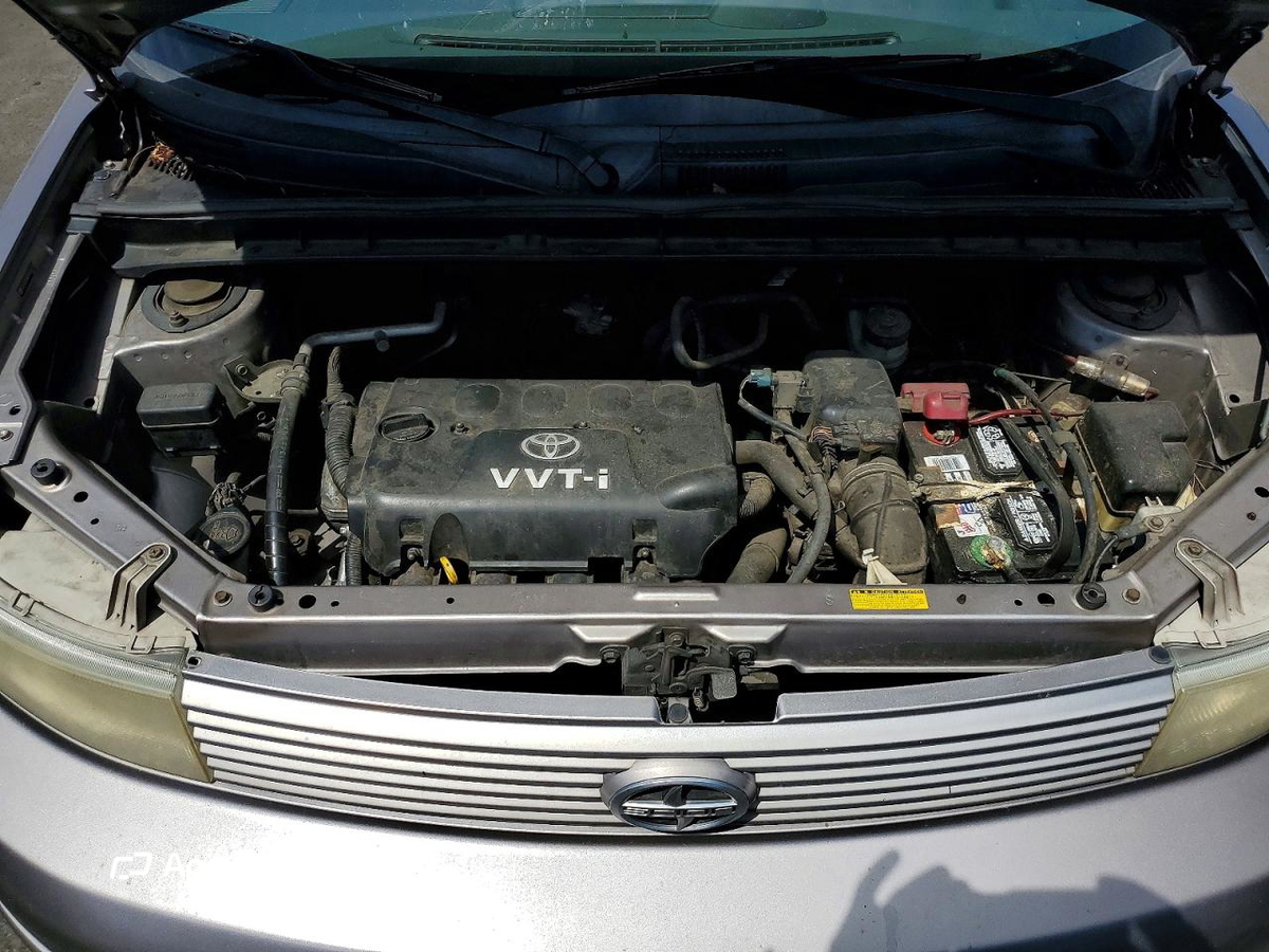 Toyota  2005