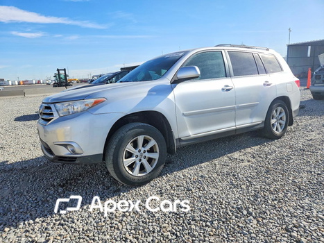 Toyota Highlander 2012 - Image 1 of 13