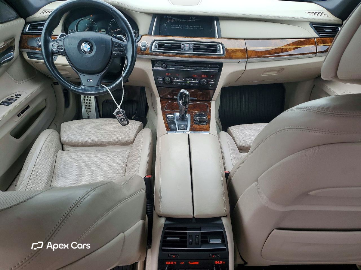 BMW Series 7 2014