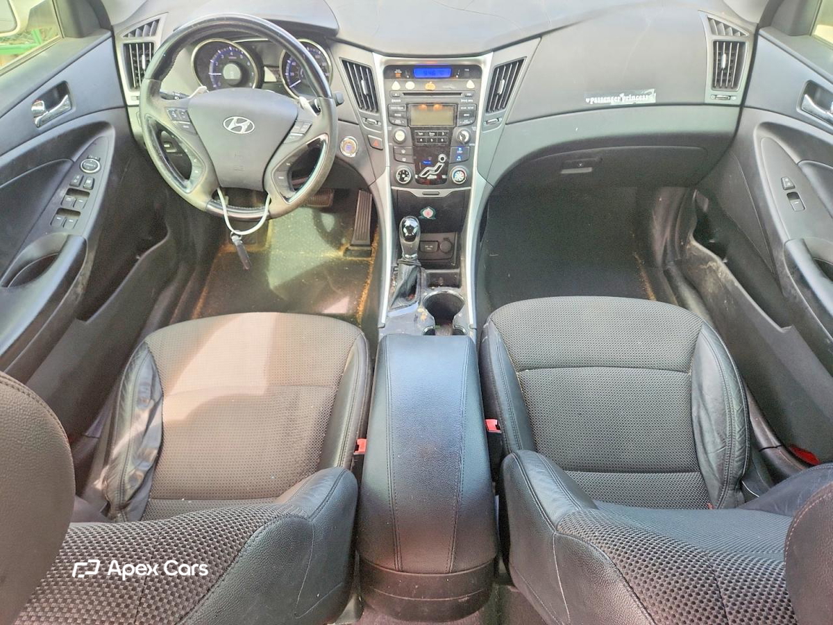 Hyundai Sonata 2013