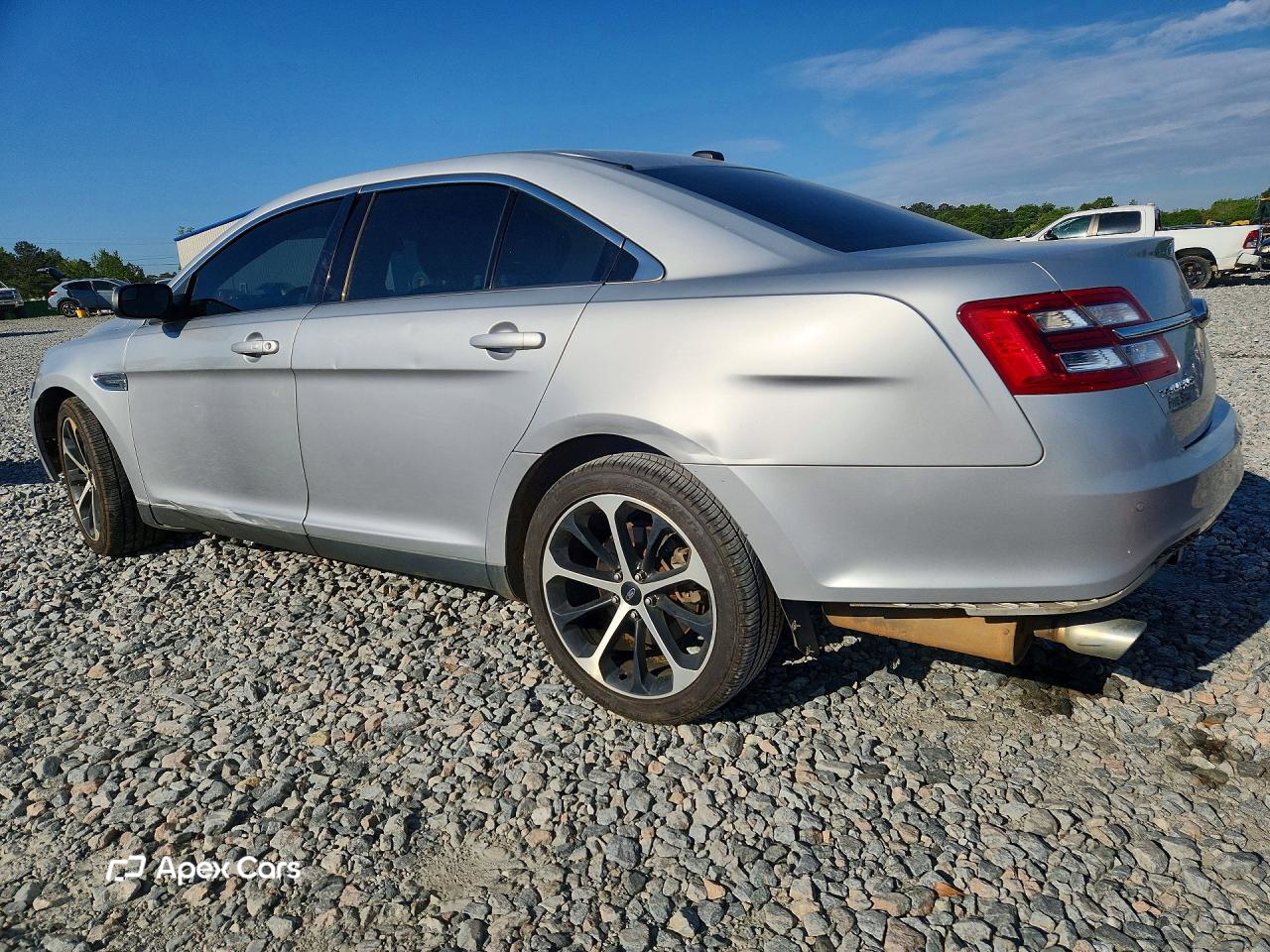Ford Taurus 2015