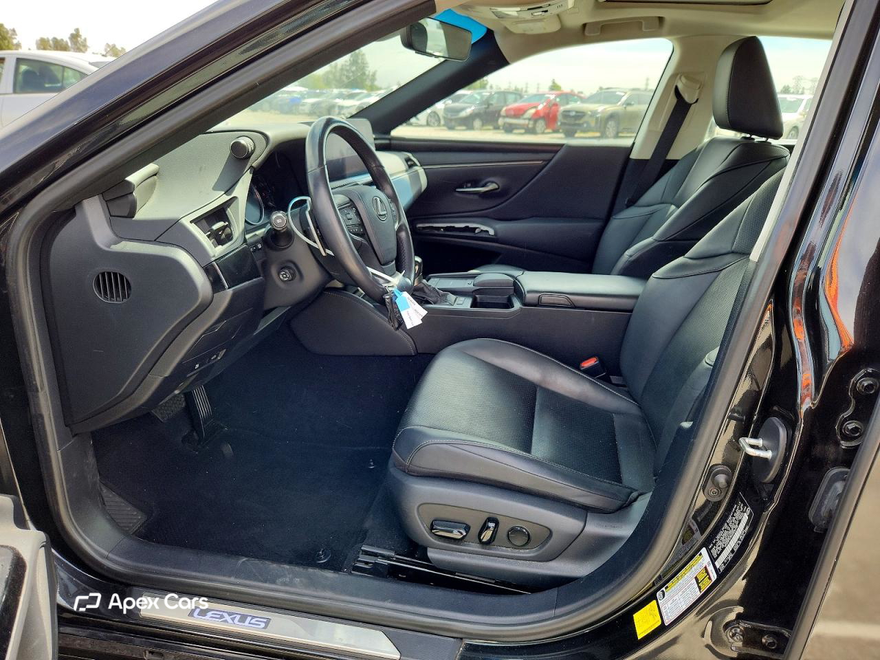 Lexus ES 2022