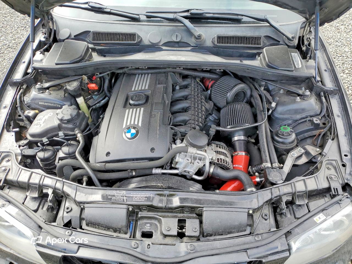 BMW Series 1 2009