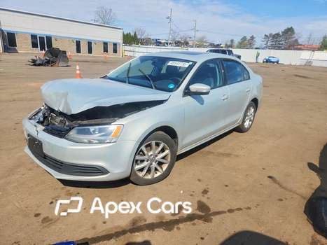 Volkswagen Jetta 2011 - Image 1 of 12