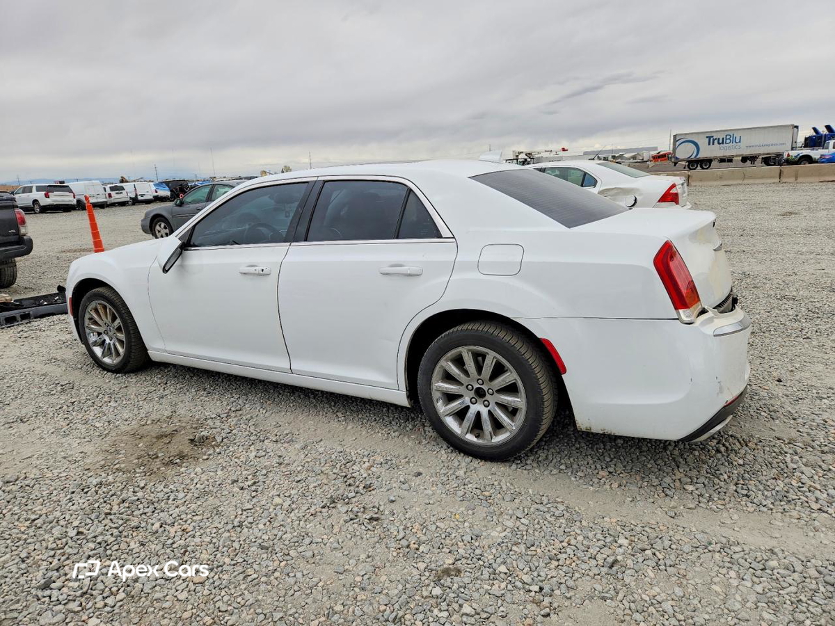 Chrysler 300 2017