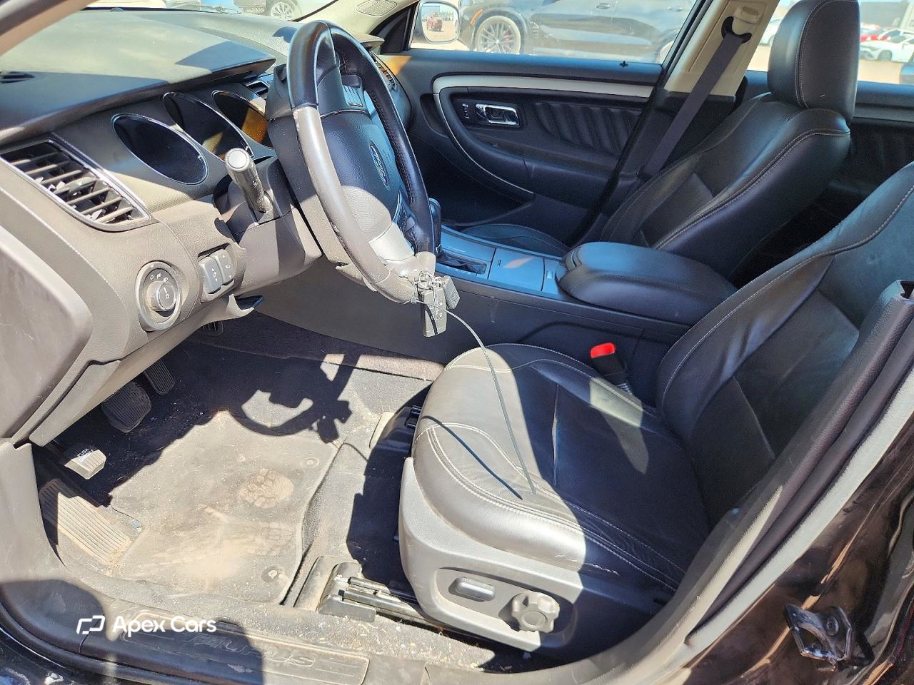 Ford Taurus 2011
