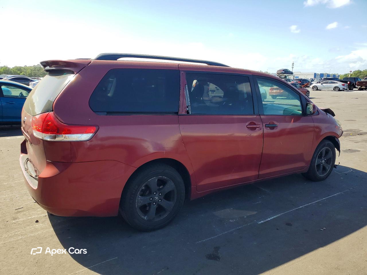 Toyota Sienna 2011