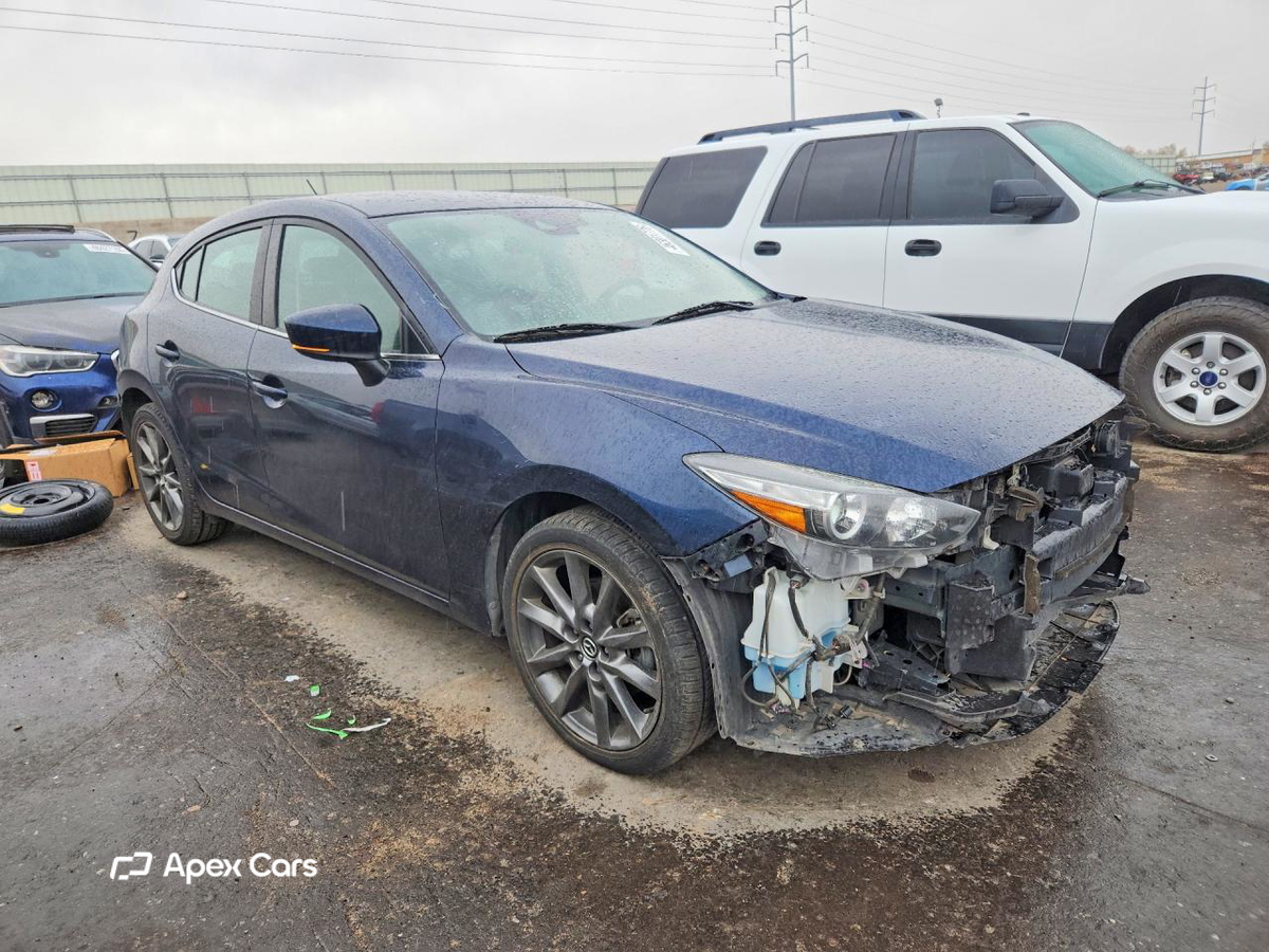 Mazda 3 2018