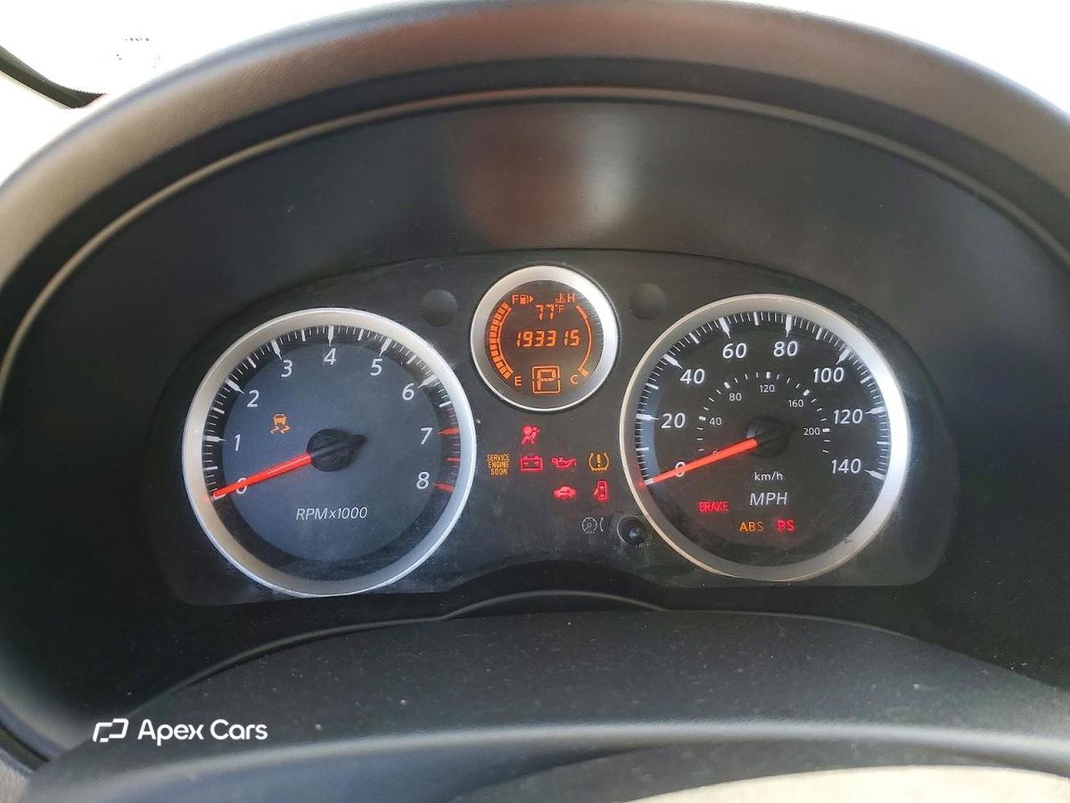 Nissan Sentra 2012