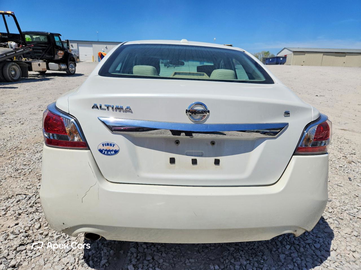 Nissan Altima 2015