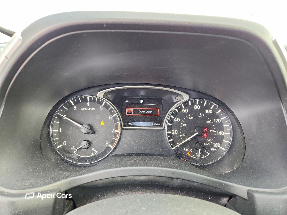 Nissan Pathfinder 2018