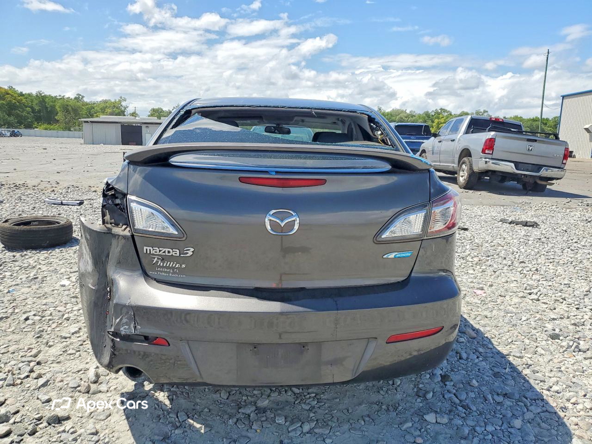 Mazda 3 2012
