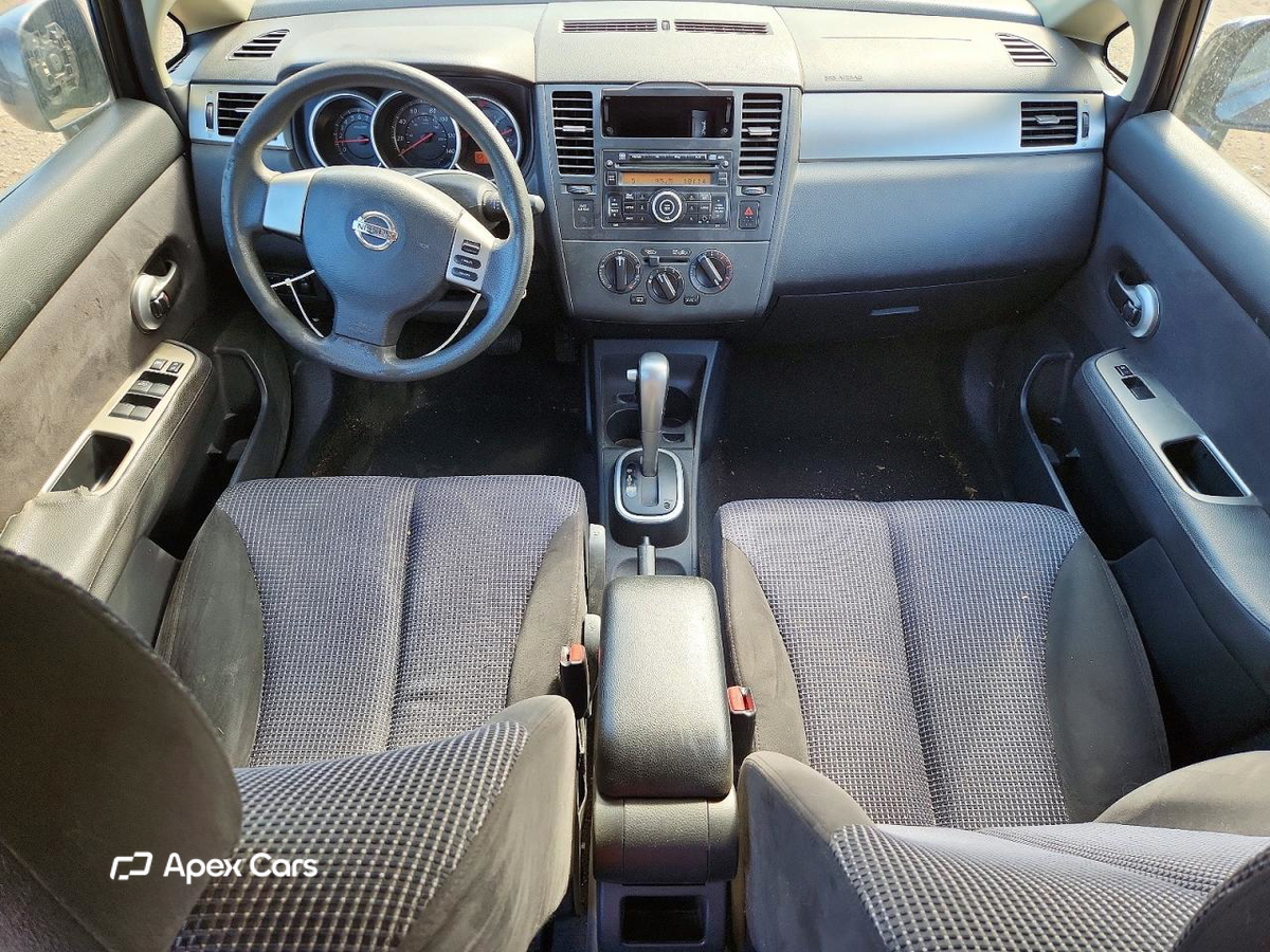Nissan Versa 2010